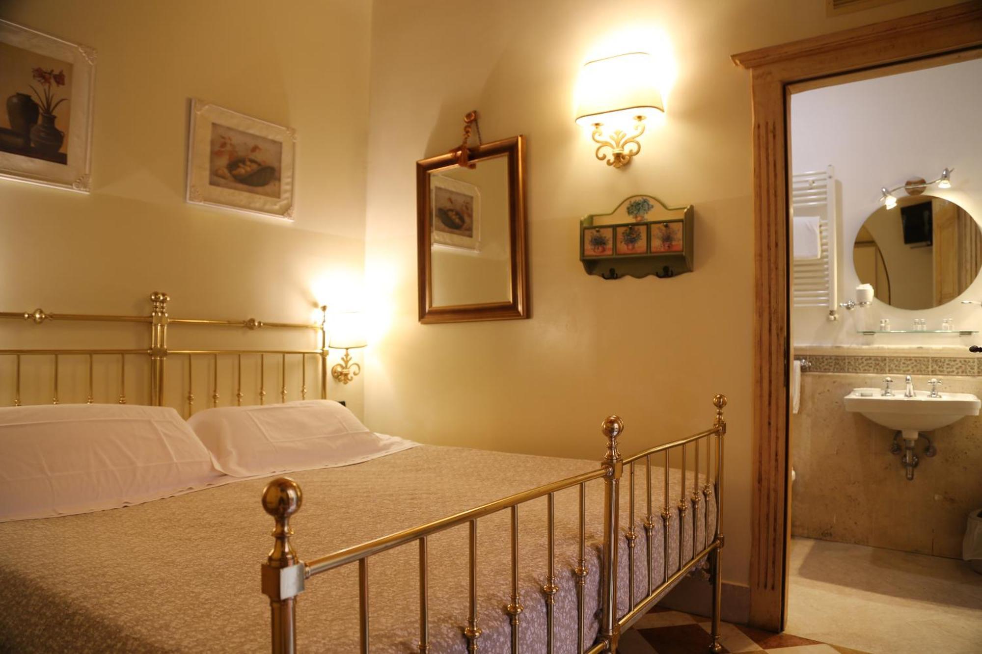 Albergo Delle Drapperie Bologna Luaran gambar