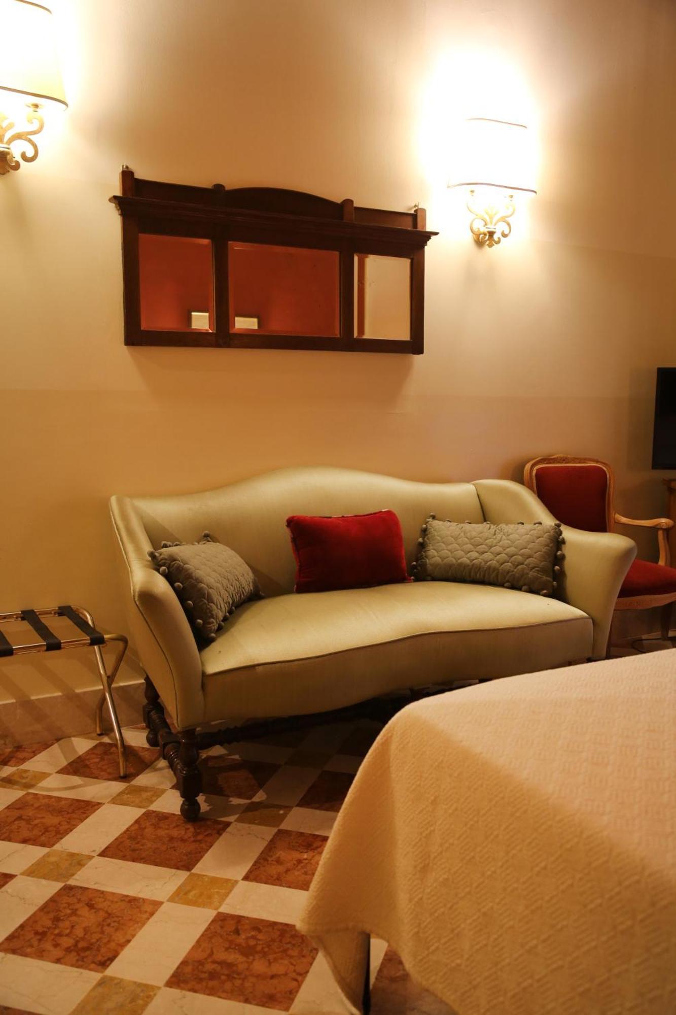 Albergo Delle Drapperie Bologna Luaran gambar