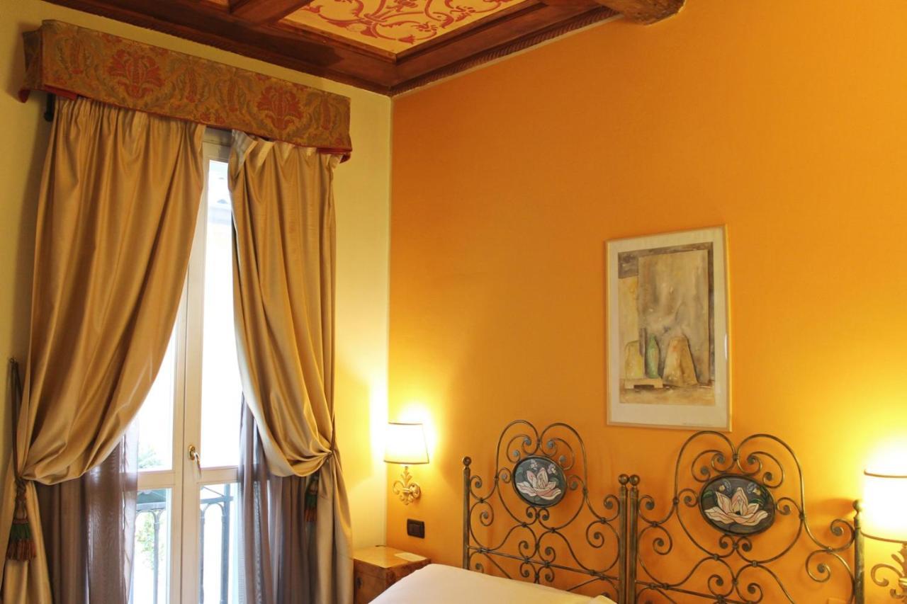 Albergo Delle Drapperie Bologna Luaran gambar